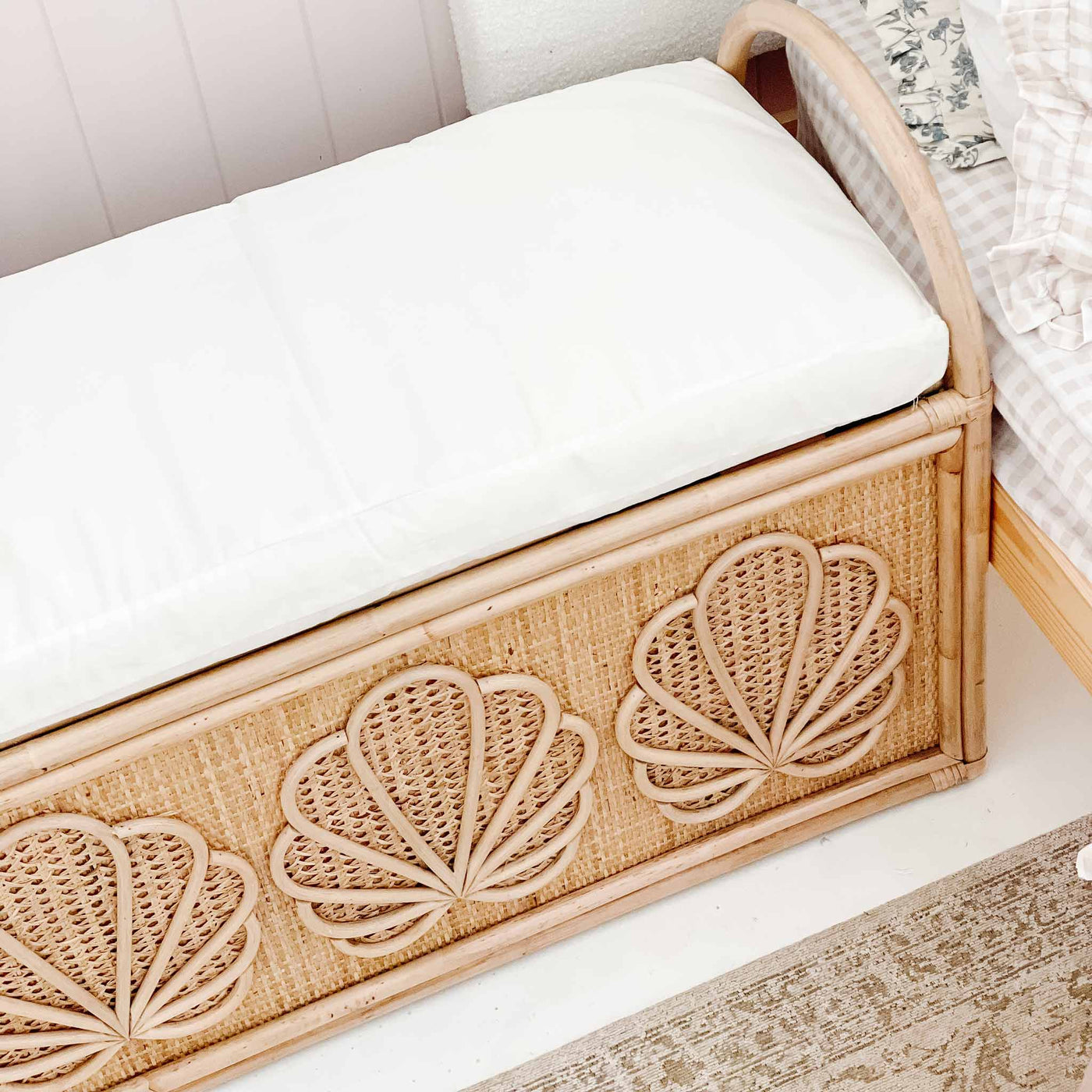 Clam Shell Rattan Trunk Storage