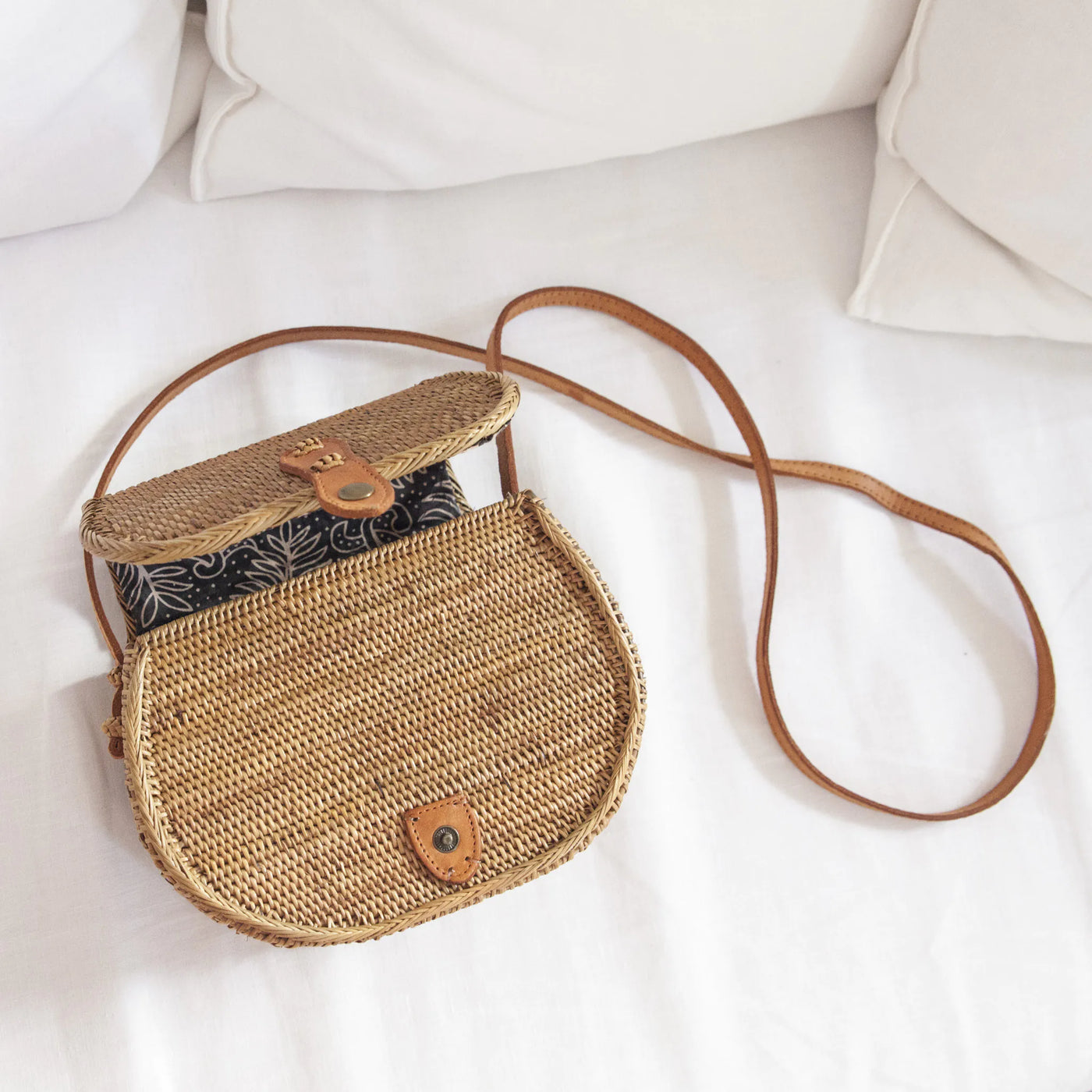 Cali Saddle Rattan Crossbody Bag Stitch Straw Australia
