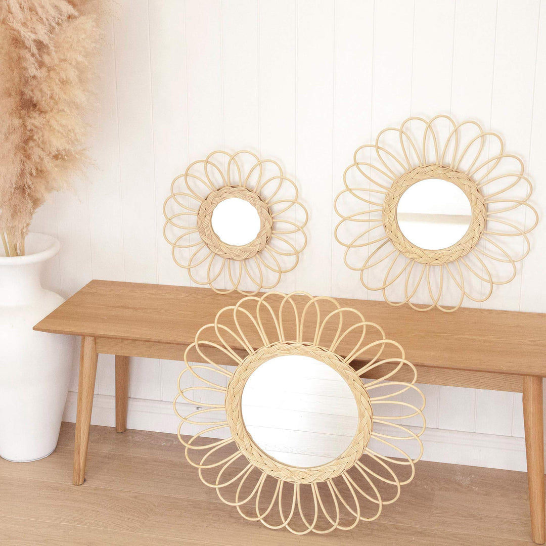Sunflower-Rattan-Flower-Mirror