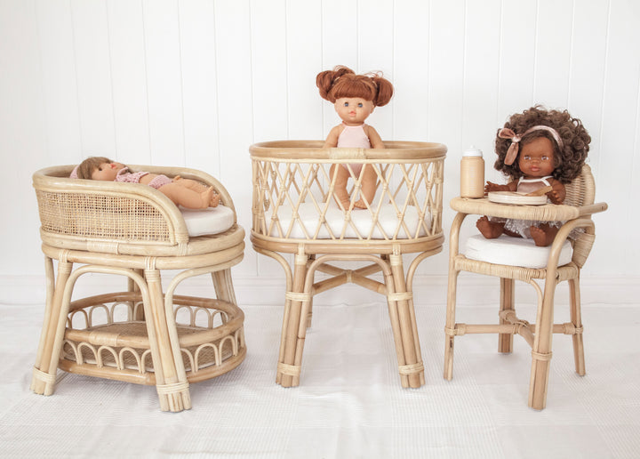 Arimbi Rattan Doll Bassinet Stitch Straw Australia1